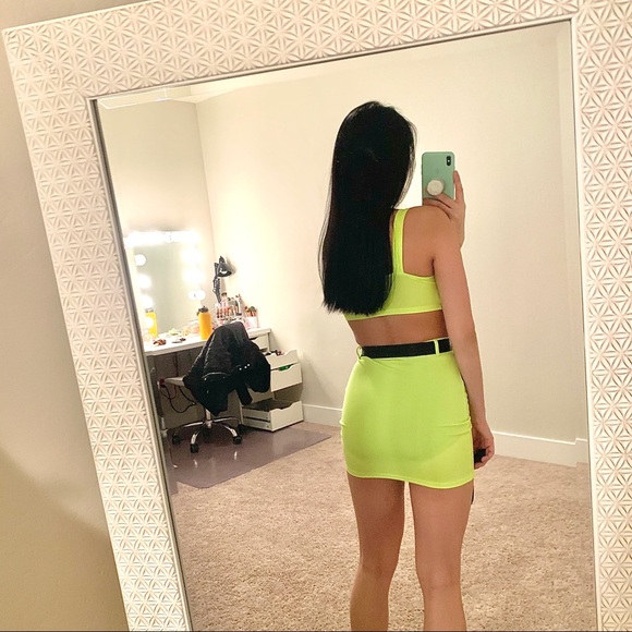 Neon Green Buckle Skirt Set - Picture 5 of 8